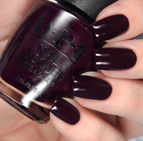 OPI Love OPI, XOXO Holiday 2017 Collection Swatches and Review Red Purple Nails, Watercolor Dandelion, Opi Nail Colors, Image Nails, Gothic Nails, Nail Colours, Nail Style, Opi Nail Polish, Colorful Nail Designs