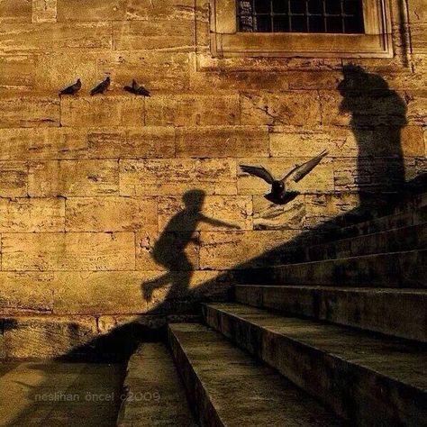 Street art Shad. Shadow Silhouette, Shadow Play, Six Feet Under, Street Art Graffiti, The Shadow, Street Artists, Public Art, Rumi, Banksy