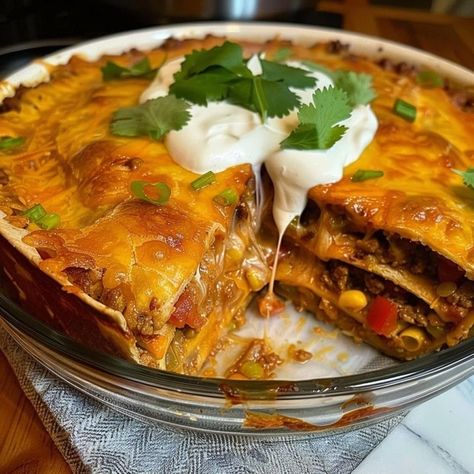 Mexican Tortilla Casserole Mexican Tortilla Casserole Ground Beef, Tortilla Recipes Dinner, Flour Tortilla Casserole Recipes, Tortilla Bake Casserole, Mexican Casserole With Beef Easy, Layered Mexican Casserole, Mexican Casserole With Beef, Salsa Beef, Mexican Casserole Recipes