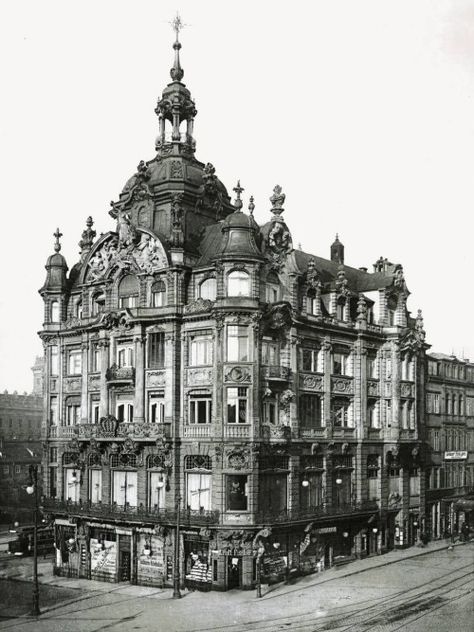 Kaiserpalast. Dresden, Germany c. Early 1900s. Architectural Orders, Architecture Mapping, German Architecture, Neo Baroque, Romanesque Architecture, Dresden Germany, Vintage Architecture, Sacred Architecture, Cultural Architecture