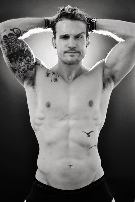 Parker Hurley, Tattoo Bird, Hipster Man, Male Form, Muscle Men, Male Body, Male Beauty, Gay Pride, Male Model