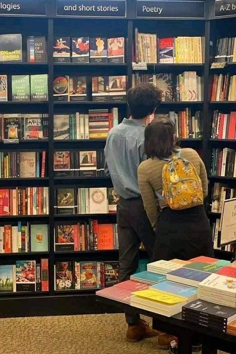 Library Couple Aesthetic, Library Date Couple, Library Date Aesthetic, Bookstore Date Aesthetic, College Couple Aesthetic, Teen Love Books, Bookstore Date, College Love, Dream Dates