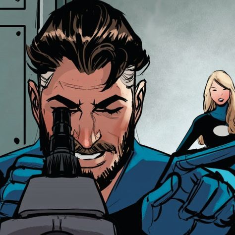 Reed Richards Comic Icons, Reed Richards Aesthetic, Reed Richards Comic, Supreme Family, Avengers Aesthetic, Sue Storm, Mr Fantastic, Reed Richards, Fantastic Four Movie