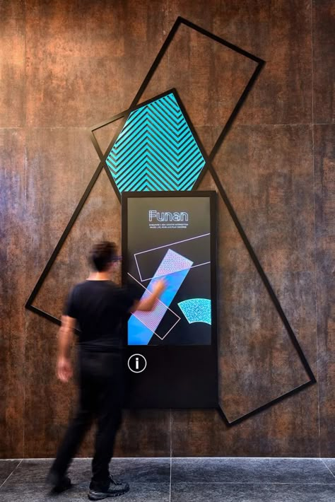 Dark Side of Typography Digital Signage Design Ideas, Signage System Design, Mall Wayfinding, Digital Signage Design, Mall Signage, Signage And Wayfinding, Digital Signage Solutions, Wayfinding Signage Design, Retail Signage