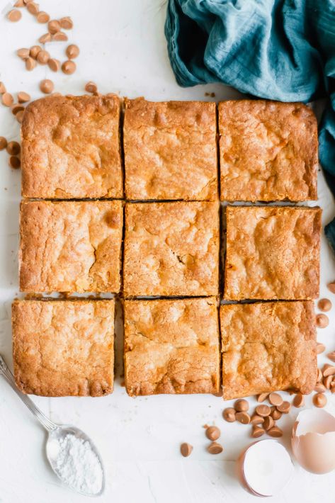 Blondie Brownies - Blondie Brown Sugar Butterscotch Brownie Recipe Blonde Brownies Recipe, Caramel Filled Brownies, Blonde Brownie Recipe, Blonde Brownie, Butterscotch Brownies, Butterscotch Blondies, Blonde Brownies, Recipes Using Cake Mix, Table For Two