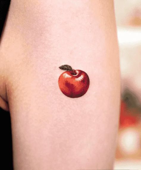 Realistic Apple Tattoo, Fruit Tattoo Design, Red Apple Tattoo, Apple Tattoo Design, Apple Tattoo Ideas, Sappho Tattoo, Fruit Tattoo Ideas, Pie Tattoo, Apple Tattoo