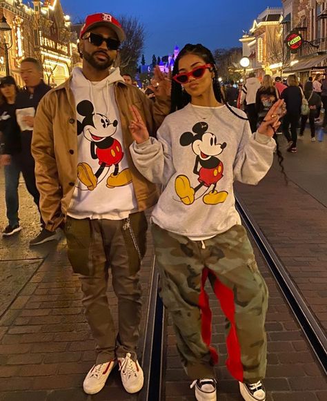 Jhene Aiko And Big Sean, Disney Couple Outfits, Big Sean And Jhene, Jhené Aiko, Couple Fits, Disneyland Outfits, Black Relationship Goals, Christmas Disney, Dope Fits