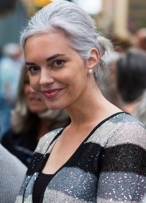 Another beautiful Silver Sister Hair Olive Skin, Blue Eyes Black Hair, Silver Gray Hair, Going Gray Gracefully, Silver White Hair, Grey Hair Don't Care, Gorgeous Gray Hair, Salt And Pepper Hair, Grey Hair Inspiration