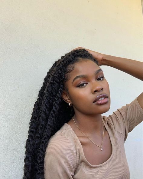 Long Marley Twists, Marley Twist Hairstyles, Silk Maison, Mambo Twist, Protective Style Braids, Big Box Braids Hairstyles, Goddess Braids Hairstyles, Marley Twists, Cute Box Braids Hairstyles