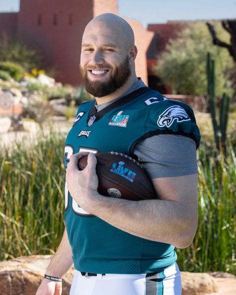 Lane Johnson Dwyane Johnson Wallpaper, Lane Johnson Eagles, Elarica Johnson, Johnson And Johnson Products, The Johnson Fam, Lane Johnson, Business Ideas, Philadelphia, Football