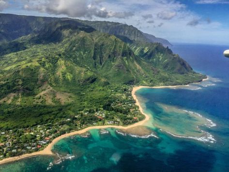 15. You appreciate natural beauty. Tunnels Beach Kauai, Kailua Hawaii, Napali Coast, World Cruise, Cheap Flight, Kauai Hawaii, Beaches In The World, Most Beautiful Beaches, Scenic Drive