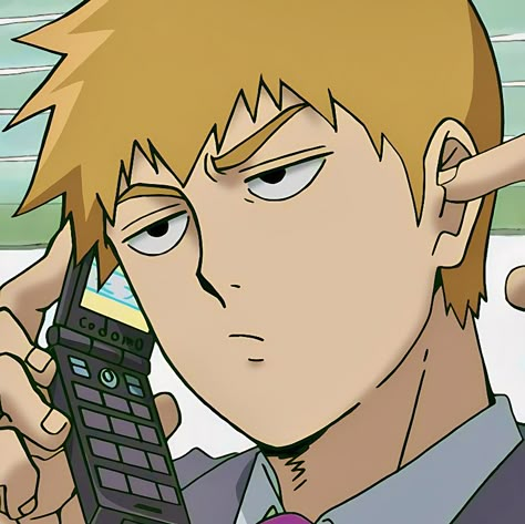 Reigen Pfp, Mp100 Reigen, Arataka Reigen, Anime Character, A Man, Cell Phone, Anime