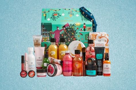 The Body Shop launch three advent calendars for 2020 and they're available now - Mirror Online Body Shop Christmas, Banana Shampoo, Best Beauty Advent Calendar, Calendar Advent, Beauty Advent, Tout Rose, Glow Mask, Advent Calenders, Christmas Beauty