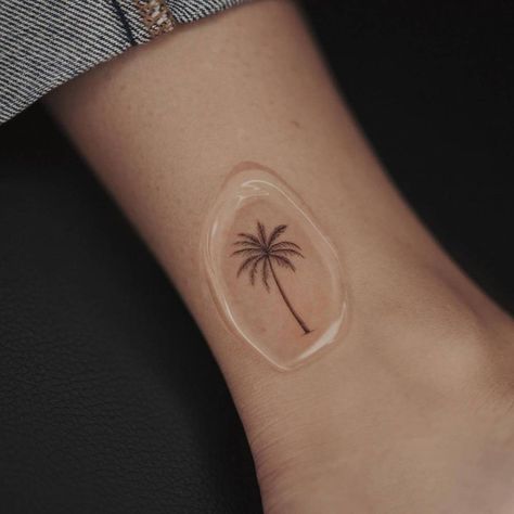 Tropical Minimalist Tattoo, Small Palm Tree Tattoo, Needle Palm, Palm Tree Tattoo Ankle, Cream Tattoo, Tattoo Line, Tree Tattoos, Single Needle Tattoo, Palm Tattoos