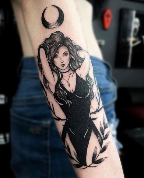 Witchy Goddess Tattoo, Dark Pinup Tattoo, Witchy Pinup Tattoo, Naked Witch Tattoo, Spooky Arm Tattoo, Tattoos For Women Witchy, Moon Goddess Tattoos For Women, Goddess Of The Moon Tattoo, Female Vampire Tattoo