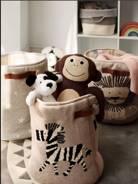 Baby Boy Safari Nursery, Knitted Storage, Safari Bedroom, Diaper Bouquet, Lion Pattern, Childrens Bedroom Furniture, Nursery Room Design, Nursery Room Inspiration, Workers Rights