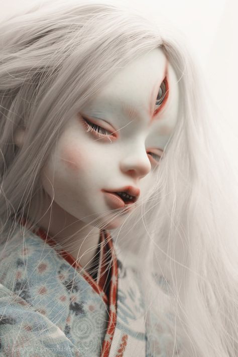 Geisha Doll Ekko League Of Legends, Arte Peculiar, Scary Dolls, Gothic Dolls, Creepy Dolls, Doll Repaint, 영감을 주는 캐릭터, Ball Jointed Dolls, Bjd Dolls