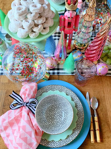 COLORFUL HOLIDAY BRUNCH TABLESCAPE AND CHEERY CHRISTMAS DECORATIONS | Dimples and Tangles Bright Colored Christmas Table Decor, Merry And Bright Christmas Tablescape, Colorful Christmas Dining Room, Disco Christmas Tablescape, Colorful Christmas Table Setting, Colorful Christmas Decor Diy, Funky Christmas Table Decor, Walmart Christmas 2022, Bright Christmas Table Setting