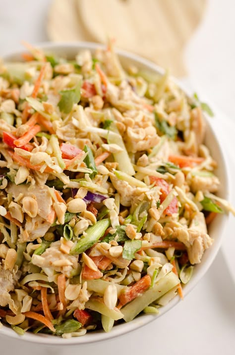 Slaw Dinner Recipes, Chicken Cucumber Salad, Chicken With Cucumber, Recipe With Kale, Thai Peanut Salad, Chicken Cucumber, Salads Healthy, Slaw Salad, Peanut Salad