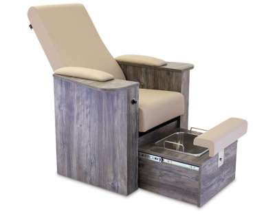 Pedicure Chair Ideas, Pedicure Station, Spa Pedicure Chairs, Spa Furniture, Esthetician Room, Spa Chair, Facial Treatments, Pedicure Chair, Laminate Colours