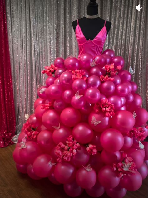 Pink Balloon Wall Backdrop, Spring Party Pink Bubble Dress, How To Make Barbie Clothes Out Of Balloons, Barbie Balloon Dress, Pink Balloon And Flower Backdrop, Princess Balloon, Balloon Hacks, Creative Dress, Bridgerton Theme