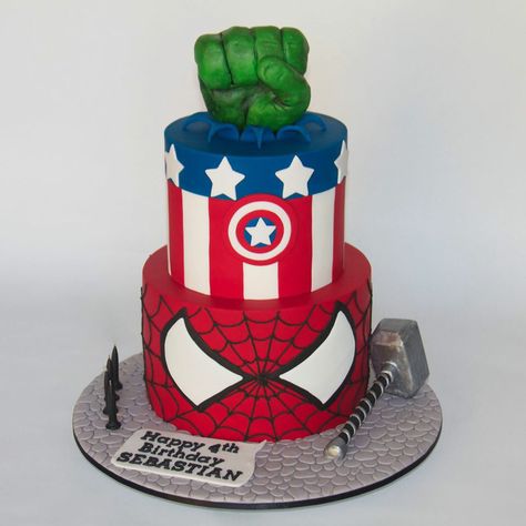 Super Heroes Cake, Avengers Cake, Easy Minecraft Cake, Marvel Birthday Party, Box Hill, Marvel Cake, Fifth Birthday, Avenger Birthday Party, Pirate Cake