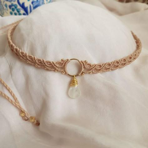 Micro Macrame Choker, Macrame Choker Diy, Moonstone Choker, Sparkly Choker, Looks Hippie, Macrame Choker, Collar Macrame, Boho Jewelry Diy, Macrame Jewelry Tutorial