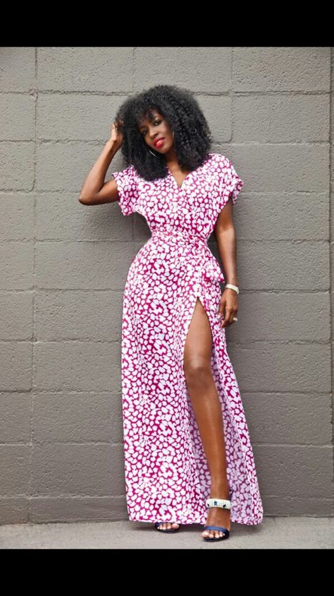 Style Pantry, African Maxi Dresses, Short Puff Sleeve, Wrap Maxi Dress, Classy Dress Outfits, African Print Fashion Dresses, Looks Street Style, African Clothing Styles, Simple Dress