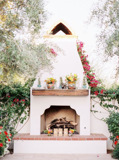 Spanish Style Outdoor Fireplace, Outdoor Pagola, Courtyard Fireplace, Spanish Patio, Fireplace Patio, Stucco Fireplace, Paradise Valley Arizona, Outdoor Fireplace Designs, Outdoor Fireplace Patio