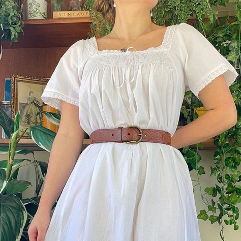 thriftingisforcoolkids on Instagram: "Vintage peasant babydoll white cottagecore dress with a square neck and puff sleeves / such an adorable boho midi dress / great worn condition slightly see through as I think this is a nightgown / I think this is from the 90/ a U.S. size xs but I think this can also fit a small❤️ Pit to pit : 19 Price : $36 Shipping : $5.50 Comment or dm BIN (buy it now) to purchase and feel free to message me with any questions or offers😊 #cottagestyle #cottagecore #co White Cottagecore Dress, Boho Midi Dress, Cottagecore Dress, Peasant Dress, Puff Sleeves, Square Neck, Night Gown, Puff Sleeve, Baby Dolls