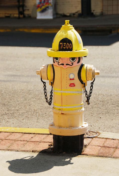 Fire Hydrant Ideas, Fire Hydrant Craft, Office Workouts, Street Art Illusions, Grants Pass Oregon, Fire Hydrants, Fire Helmet, Trippy Artwork, Grants Pass