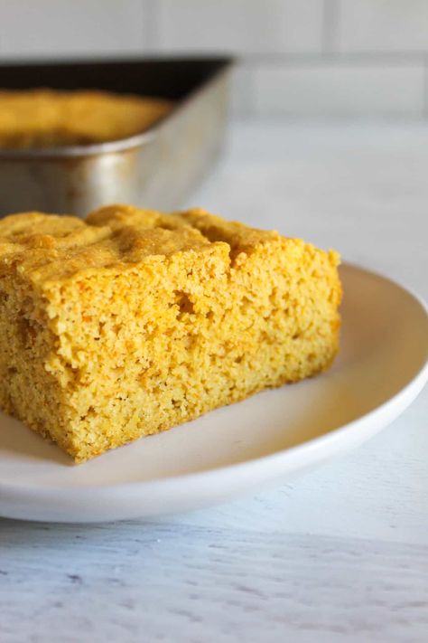 The Best Flourless Cornbread Recipe: No Flour! Cornbread Recipe No Flour, No Flour Cornbread, Flourless Cornbread, Flourless Cornbread Recipe, Gluten Free Cornbread Recipe, Gluten Free Quick Bread, Yeast Free Breads, Corn Bread Bake, Gluten Free Yeast Free