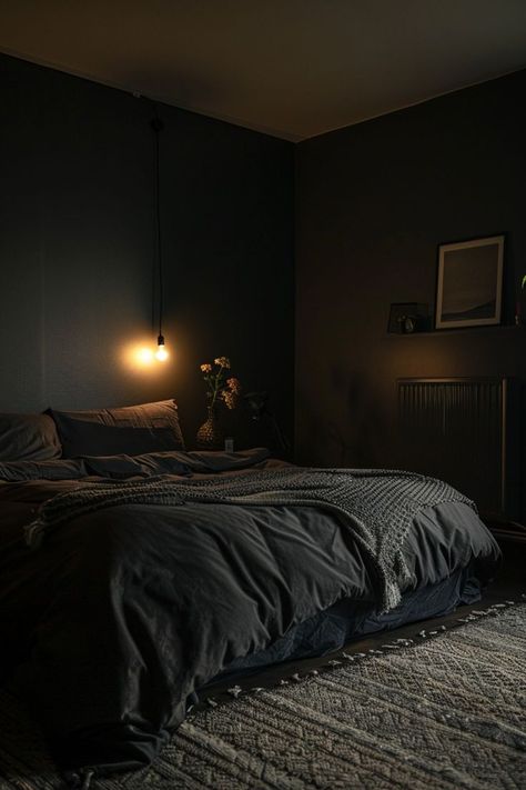 Create a snug and cozy retreat with these 25 moody bedroom ideas. Bedroom Male, Dark Bedroom Decor, Dark Modern Bedroom, Dark Bedrooms, Dark Academia Bedroom, Moody Bedroom Ideas, Academia Bedroom, Moody Style, Bright Bedroom