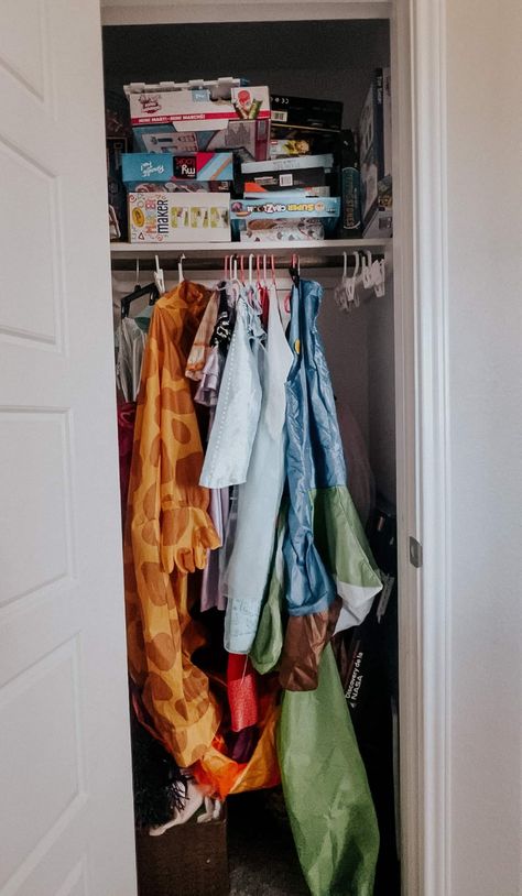 A before and after of a play room organization project using ELFA closet system! Elfa Small Closet Ideas, Elfa Closet Ideas, Small Closet Ideas, Elfa Closet System, Elfa Closet, Small Closets, Closet Decor, Playroom Organization, Small Closet