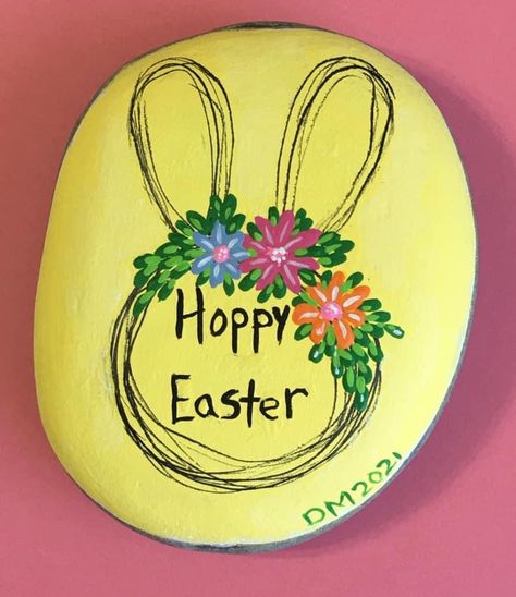 Easter Rocks, Easter Rock Painting Ideas, Bunny Rock Painting, Easter Bunny Painted Rocks, Easter Story Stones Painted Rocks, Bunny Rocks Painted Stones, Rabbit Stone Painting, Easter Paintings, Holiday Painting