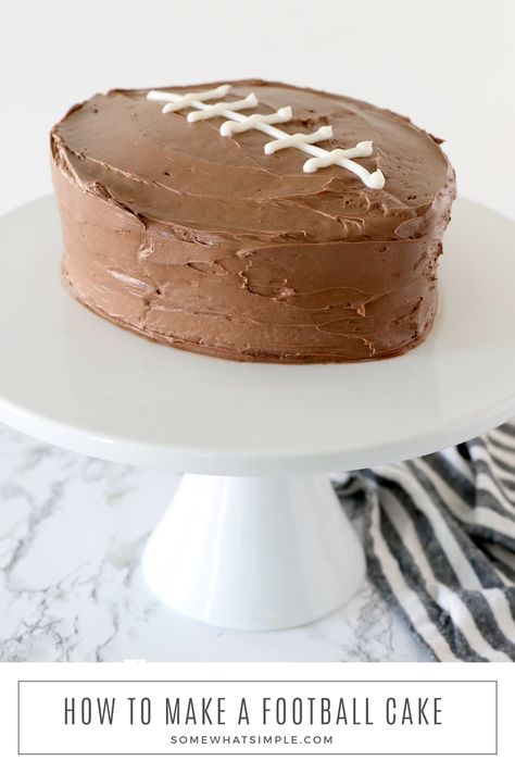 First Down Birthday Cake, Easy Football Cake, Football Cakes For Boys, Football Party Cake, Football Cake Design, Sports Birthday Cakes, Chocolate Footballs, White Cake Stand, Football Birthday Cake