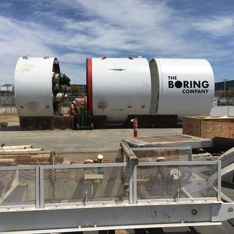 The Boring Company's Boring Machine (Godot). #elonmusk #boringcompany #tunnel The Boring Company, Boring Company, Tunnel Boring Machine, Chicago Airport, Brick Store, Underground Tunnels, Tesla Motors, Robert Frost, Downtown Chicago