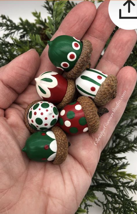 Diy Christmas Activities, Acorn Painting, Rocks For Garden, Popcorn Garland, Acorn Ornaments, Acorn Crafts, Noel Diy, Craft Show Ideas, Christmas Ornament Crafts