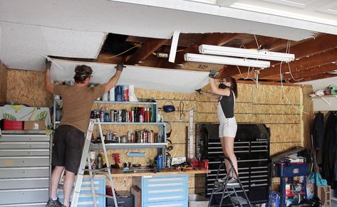 Cheap Garage Ceiling Ideas Diy, Garage Ceiling Design, Garage Ceiling Insulation, Garage Drywall, Garage Ceiling Ideas, Corner Kitchen Cabinets, Unique Garage Doors, Diy Drywall, Plywood Ceiling