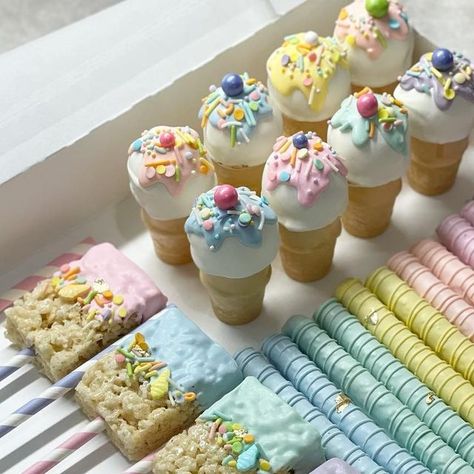 Pastel Treats Table, Rainbow Desserts Table, Two Sweet Party 2nd Birthday Dessert Table, Two Sweet Birthday Desserts, Ice Cream Birthday Treats, Ice Cream Theme Dessert Table, 2 Yr Birthday Cake, Ice Cream Dessert Table, Ice Cream Party Treats