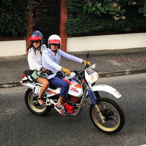 Regis Guyot, Honda Xl 600, Biker Couples, Adventure Bike Motorcycles, Bike Garage, Bike Motorcycles, Biker Couple, Moto Honda, Enduro Motorcycle