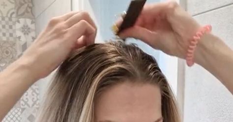 How I Style My Greasy Hair Style Greasy Hair, Parting Hair, Two Ponytails, Greasy Hair, Dress Alterations, Greasy Hair Hairstyles, Shirt Dress Casual, Hair Elastics, Tee Outfit