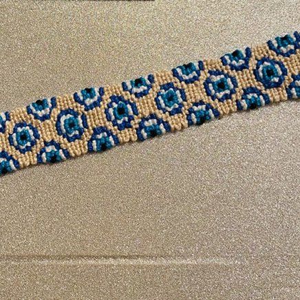 Freindship Bracelets, Embroidery Thread Bracelets, Cane Decor, String Bracelet Patterns, Friendship Bracelet Patterns Easy, Cute Friendship Bracelets, Embroidery Bracelets, Diy Friendship Bracelets Patterns, Hippie Bracelets