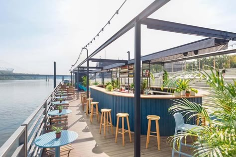 Waterfront Restaurant Design, Floating Pavilion, Silicone Valley, Riverside Bar, Riverside Restaurant, Science Centre, Coastal Architecture, Outdoor Restaurant Design, Crab Claw