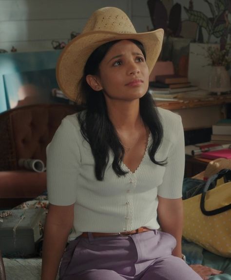 Natural Straw Cowboy Hat Worn by Nikki Rodriguez as Jackie Howard in My Life with the Walter Boys My Life With The Walter Boys Jackie, Jackie Outfits, Nikki Rodriguez, Jackie Howard, Netflix Aesthetic, Walter Boys, Straw Cowboy Hat, Green Blazer, Wardrobe Outfits