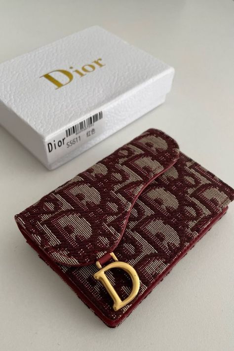 My Style Bags, Aesthetic Luxury, Luxury Bags Collection, Handbag Essentials, Dior Saddle, Red Wallet, Cute Wallets, Girly Bags, Luxury Purses