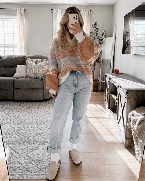 Turtle Neck Layering Outfit, Mid Size Fall Fashion, Young Mom Style, Worship Outfits, Mom Outfits Winter, Mom Outfits Fall, December Outfits, Trendy Mom Outfits, Boho Winter Outfits