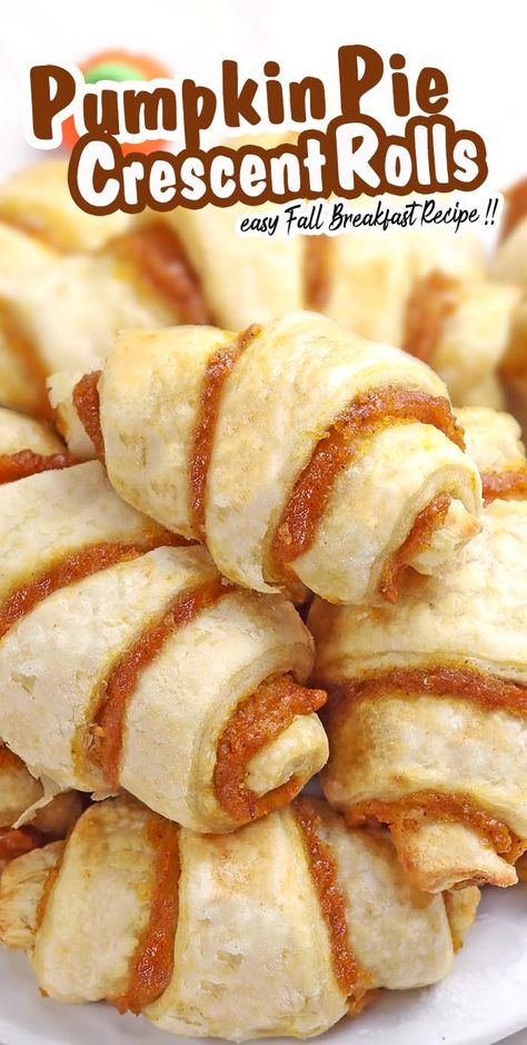 Pumpkin Pie Cressant Rolls, Mini Pumpkin Pie, Fall Recipes Breakfast, Pumpkin Snack, Crescent Recipes, Mini Pumpkin Pies, Pumpkin Desserts, Crescent Roll Recipes, Pumpkin Recipes Dessert