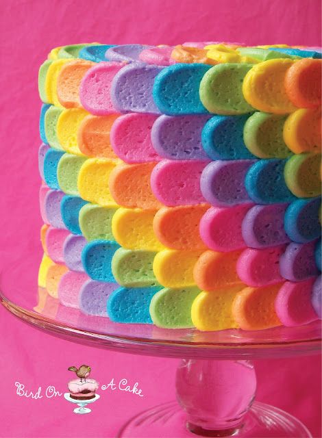 Roundup of Rainbow Cakes, Tutorials, and Ideas as featured on MyCakeSchool.com! Rainbow Petal Cake, Gökkuşaği Pasta, Petal Cake, My Little Pony Birthday Party, Pony Birthday Party, Little Pony Birthday Party, Pony Birthday, Rainbow Food, Cupcake Cake