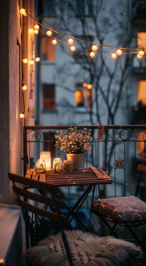 Apartment Balcony Aesthetic, Fall Balcony, House Balcony Ideas, Balcony Decorating Ideas, Space Saving Apartment, Cozy Balcony, Ideas For Apartments, Apartment Christmas, Balcony Chairs